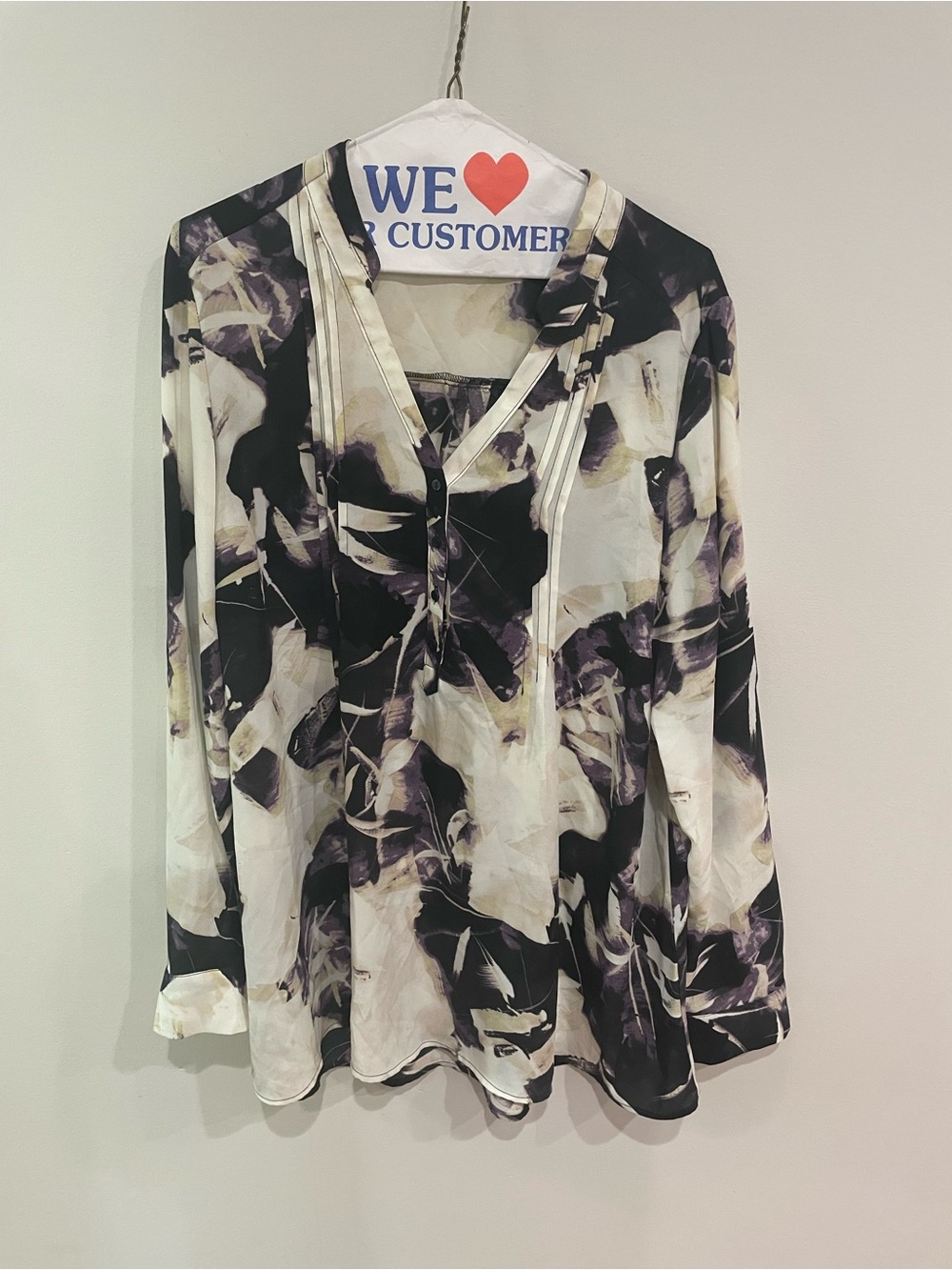 Simply Vera - Vera Wang - V-Neck Tunic - Cream Purple Roll Tab - Women's XL